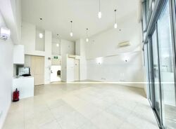 Southbank (D7), Office #613723671